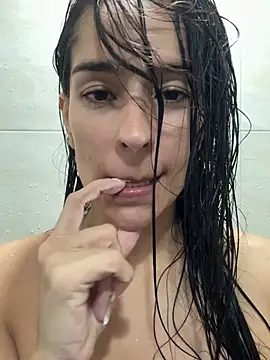 Mau_White webcam