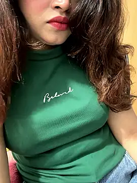 riya_sharma11 webcam