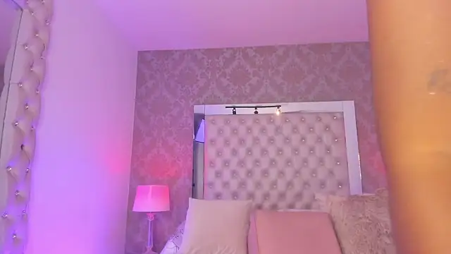 NatashaMilley webcam