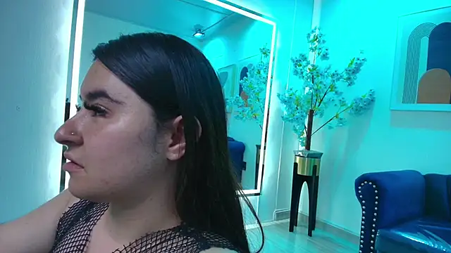 Anya_Volke webcam