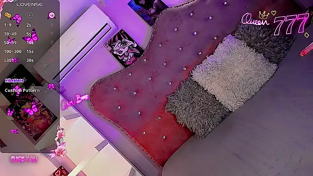 Megaan_Dolll webcam