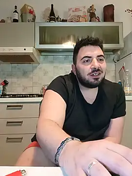 bear_skinny webcam