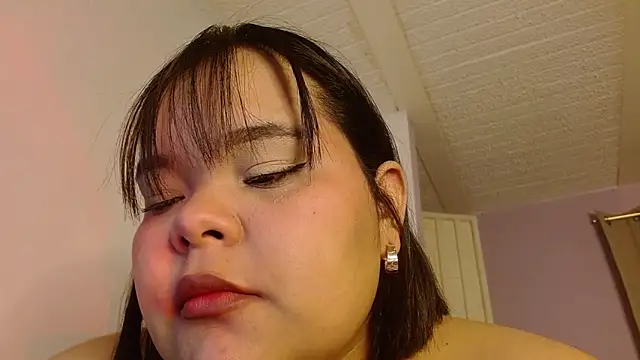 sexychubby___ webcam