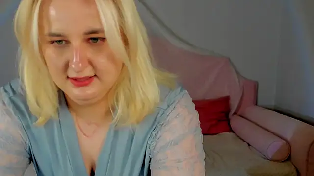 LioraArdyn webcam