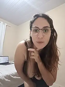 maya388 (F milf) - Novata safadinha 😈