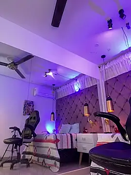 Auri__ webcam