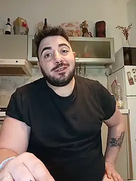 bear_skinny webcam