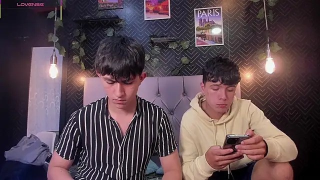 Hoot_boyss_ webcam