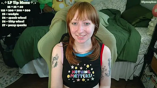 LilyMayBae webcam