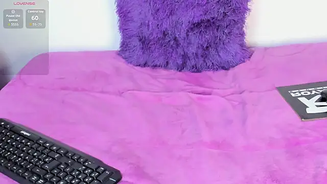 ZOEAMBER webcam