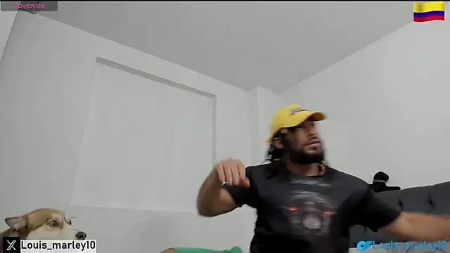 Louis_marley__ webcam