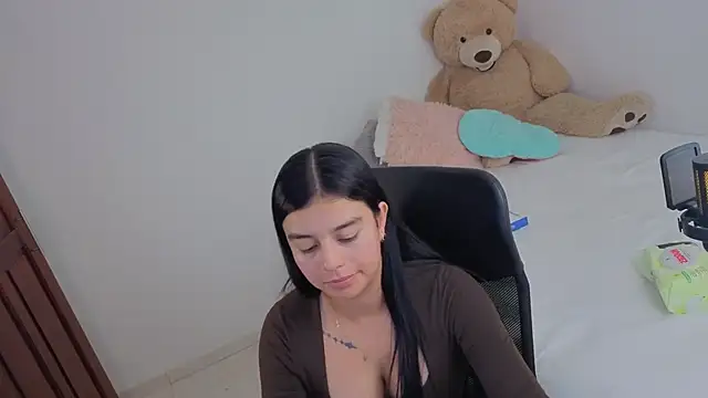 valerihouse_ webcam