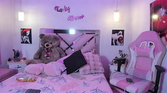 Karly_moon webcam