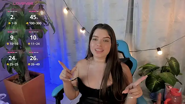 Lia_little18 webcam