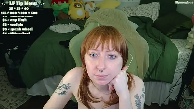 LilyMayBae webcam