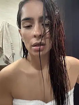 Mau_White webcam