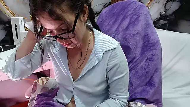 lilimini032 webcam