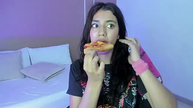 cristin_collins webcam