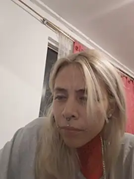 sofigirlgold webcam