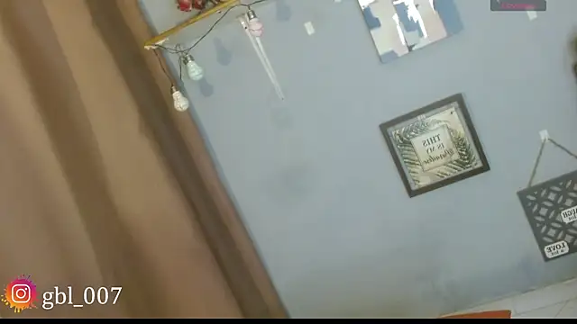gaby_sant webcam