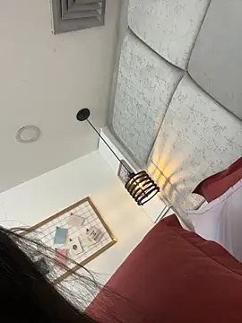 IvonneOwen webcam