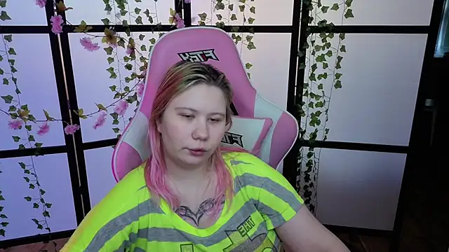 kitsune_little webcam
