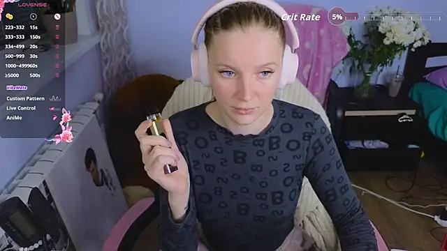 Mary_Blu webcam