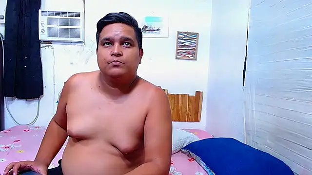 lucasandSofi webcam