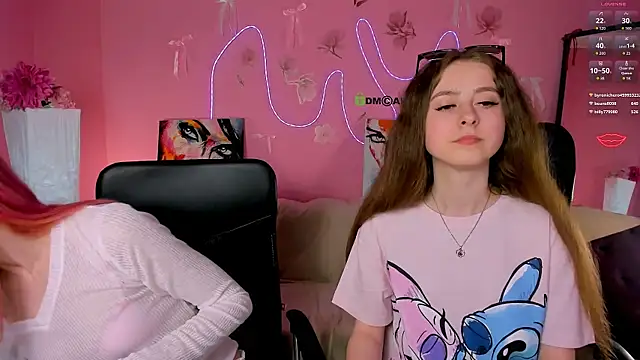 rebecca_smile webcam