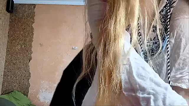 KateVibe_01 webcam