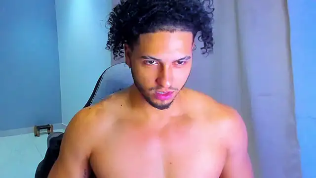 Kris_Khalifa69 webcam