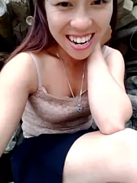 Zara-Lina webcam