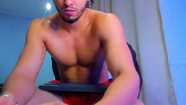Kris_Khalifa69 webcam