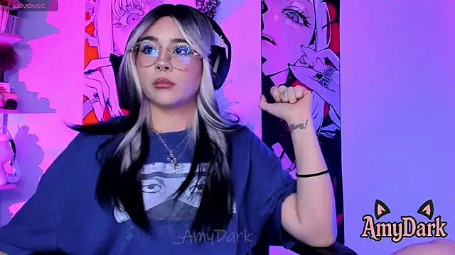 _AmyDark webcam