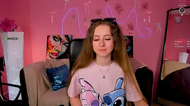 rebecca_smile webcam
