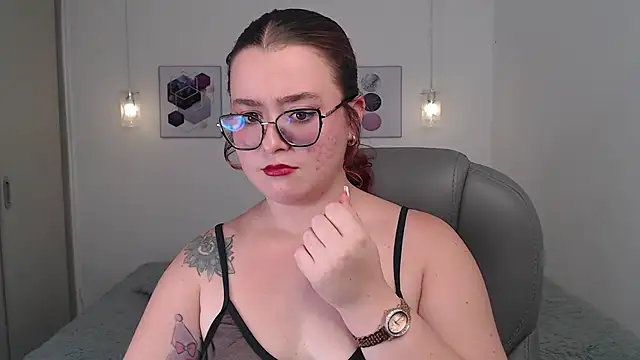 selene_rouse_ webcam