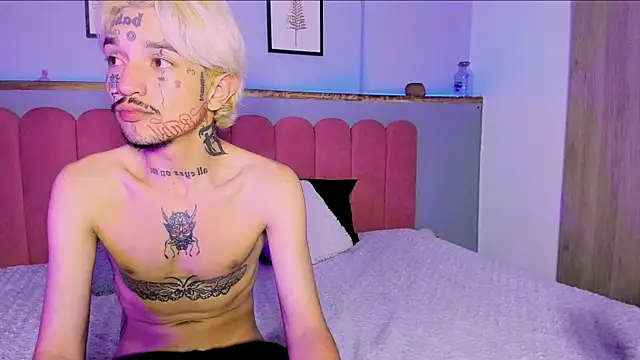 MidnightSinners webcam