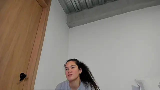 MiaRouseex webcam