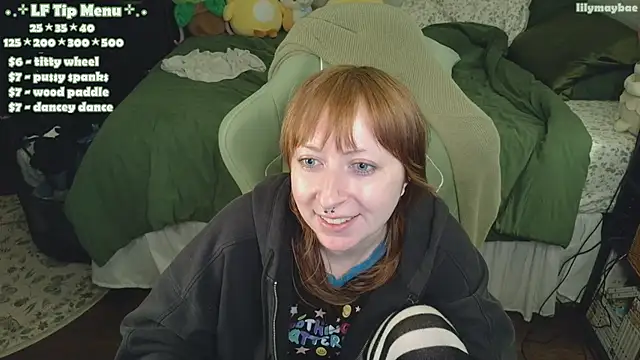 LilyMayBae webcam