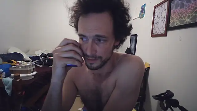 JohnnyMoves webcam