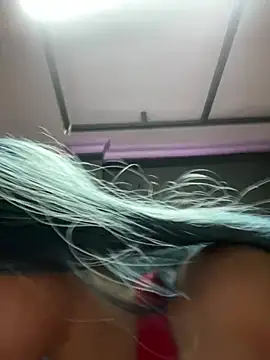 Eva_Feller69