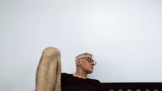 BIGUNCUTHARDCOCK webcam