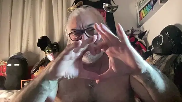 EroticVenetian webcam