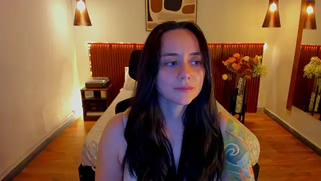 KatherineBond webcam