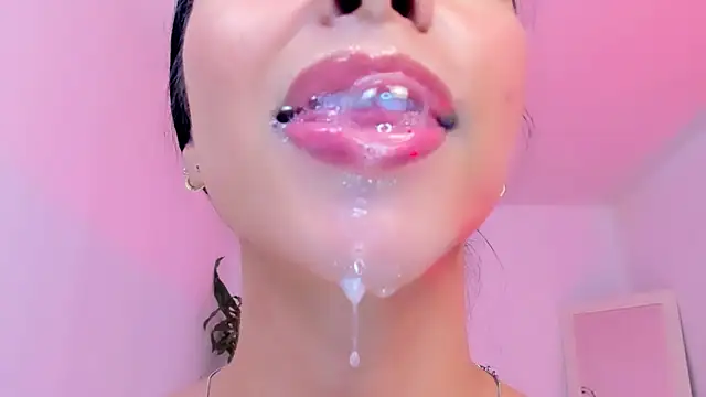 sophierooy22 webcam