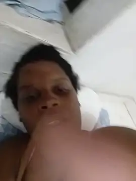 momspretty webcam