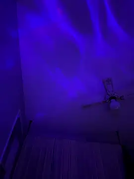 TheSweetestSlut webcam