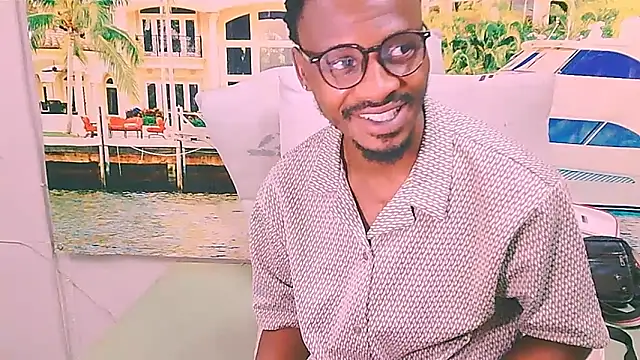EbonyTiger69 webcam