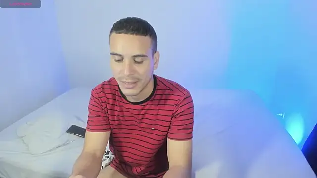Axel__fierro webcam