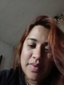 AriaGomez_ webcam